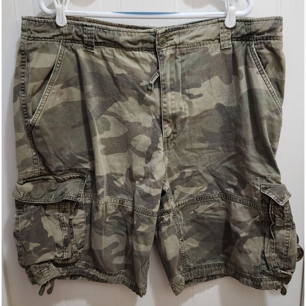 VTG Nobo No Boundaries Shorts Green Camo Cargo Relaxed Baggy Y2K Hip Hop Size 42